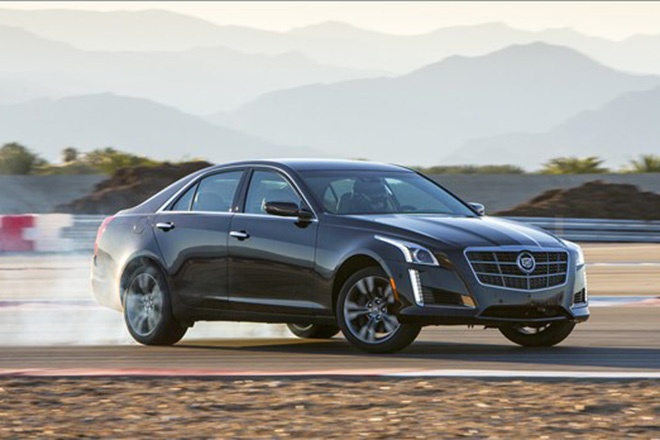  Tương tự như Aston Martin Vanquish, những mẫu xe đi trước của Cadillac CTS 2014 không hề tệ và phiên bản mới của dòng xe này đã làm tốt hơn rất nhiều những gì đã có ở các thế hệ trước. Dòng xe hạng sang của Mỹ này được nâng cấp toàn diện và bám khá sát với các đối thủ đến từ Đức.