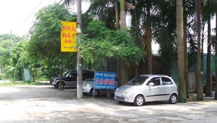 Sot dat ao khu vuc cau Nhat Tan hinh anh