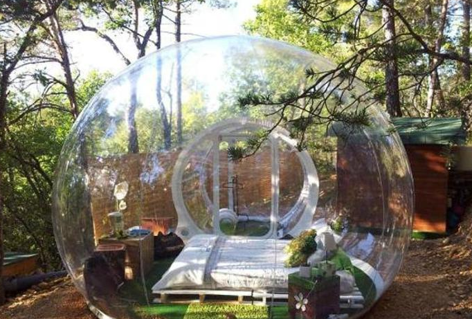 10 chiec giuong duoc du khach me man nhat hinh anh