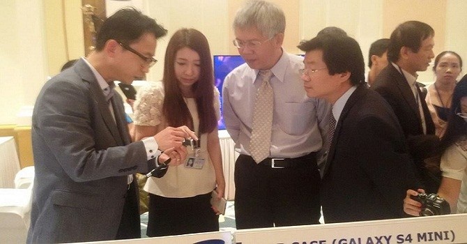 3 cau hoi kho cua doanh nhan Viet voi Samsung hinh anh