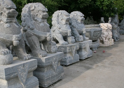 E nhu su tu da kieu Trung Quoc tai lang da Ninh Van hinh anh