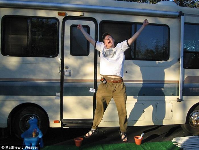 Nhan vien Google lam giau nho an ngu mien phi tai cong ty hinh anh