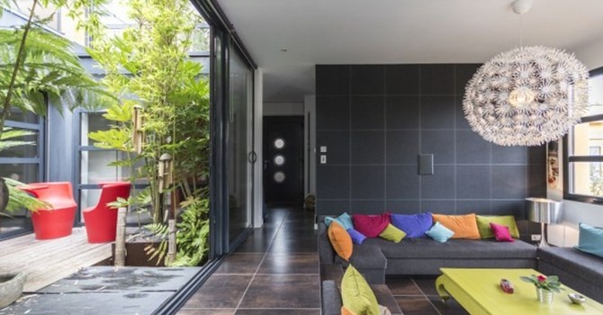 Biet thu xinh dep voi noi that lay cam hung tu chau Phi hinh anh