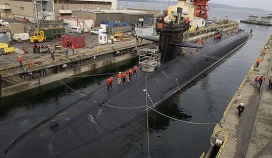 USS Michigan có thể phóng tất cả 154 tên lửa Tomahawk trang bị trên đó chỉ trong vòng khoảng 6 phút khiến USS Michigan trở thành chiếc tàu ngầm hạt nhân có sức mạnh hủy diệt đáng sợ nhất thế giới hiện nay. 