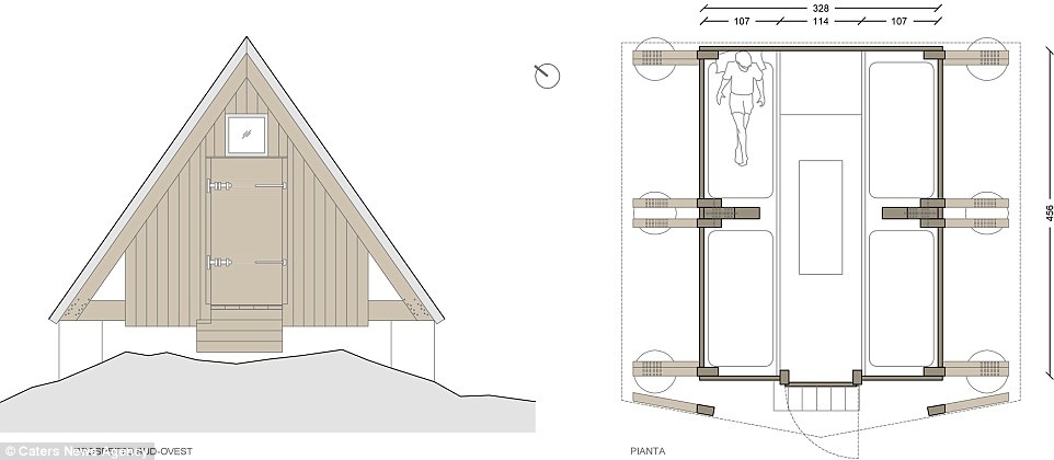 Khách sạn này được làm bằng gỗ.
