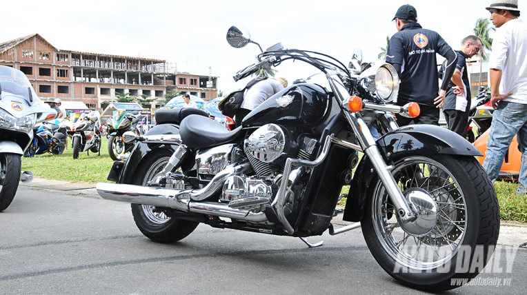 Nếu ai đó có may mắn được cưỡi trên những chiếc xe phân khối lớn, họ phải là người có thu nhập cao.