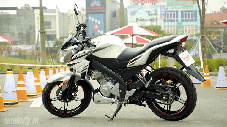 Nói là “phổ thông” nhưng chiếc FZ 150i của Yamaha cũng có giá lên tới gần 70 triệu đồng.