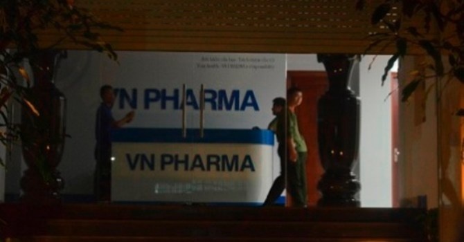 Cong ty VN Pharma len tieng vu Chu tich HDQT bi trieu tap hinh anh