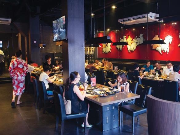 Cong Vang va giac mo 200 trieu USD hinh anh