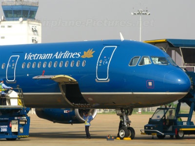 Vietnam Airlines chon nha dau tu chien luoc nhu the nao? hinh anh