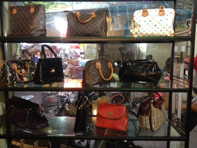 Hang hieu sida bac trieu hut khach hinh anh