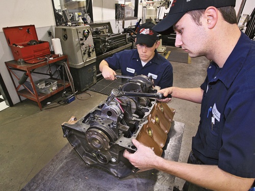 Viet Nam dang hut cac nha dau tu Duc hinh anh