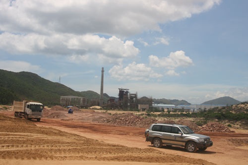 Binh Dinh nin tho cho sieu du an loc dau hinh anh