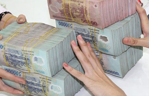 Keo ket no xau: Sep ngan hang ban ca, trong kho hinh anh