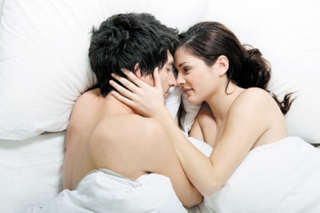 Những hành động này có thể khiến nàng mất hứng thú với cuộc yêu.