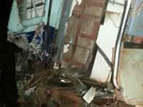 An Do: Hai tau dam nhau, it nhat 12 nguoi thiet mang hinh anh