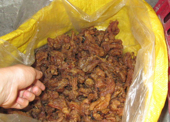 Cha bong thit ga thoi tai TP.HCM co chat gay ung thu hinh anh