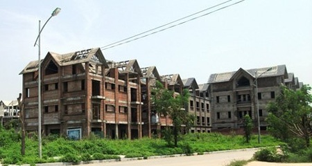 Nhiều địa danh đình đám một thời trở thành nơi chôn tiền chết của các NH.