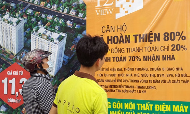 'Cam dao dang luoi' khi vay tien ngan hang mua nha hinh anh