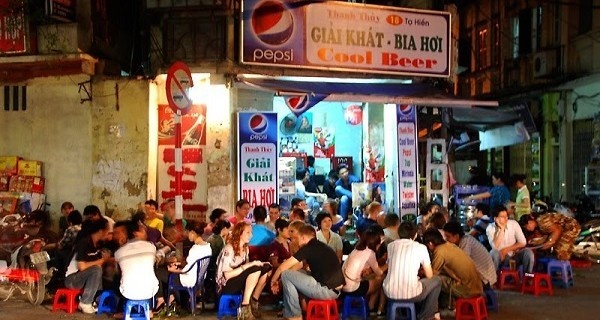 Ban bia hoi tai Ha Noi 'hot bac' thang nao trong nam? hinh anh