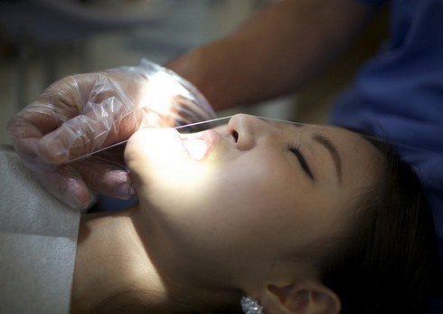 Nguy hai khon luong khi got cam V-line hinh anh