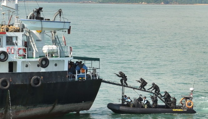 Cuop bien hoanh hanh o Dong Nam A hinh anh