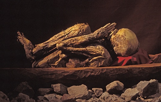 Theo thống kê, trên các sườn núi quanh thị trấn Kabayan ngày nay có hơn 200 hang động và 15 trong số đó chứa các xác ướp. Ngoài ra, có thể còn nhiều hang chứa xác ướp khác đang bị vùi lấp trong lòng núi.