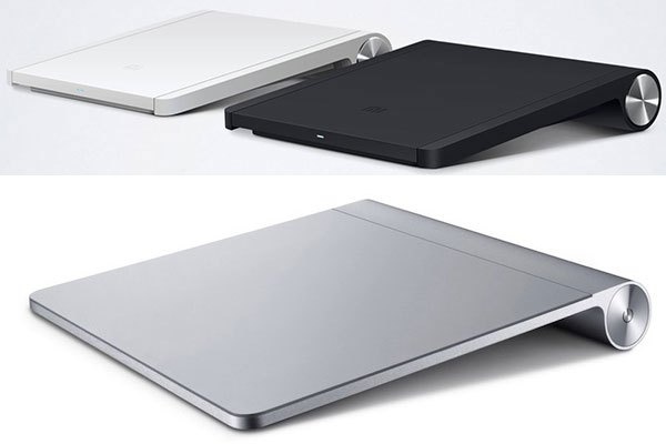  Xiaomi Mi Router Mini và Magic Trackpad.