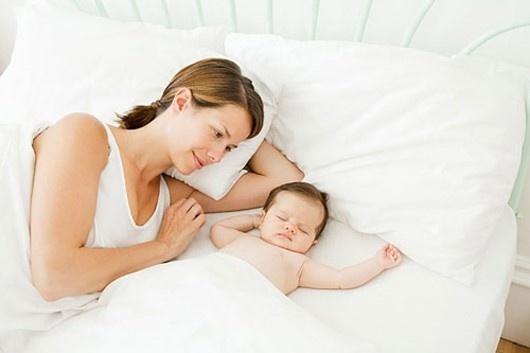 Hãy gọi ngay về tổng đài tư vấn: 04 32 484 587 (Giờ hành chính) hoặc 0904 856 795 (Ngoài giờ hành chính) để được tư vấn về dinh dưỡng và tăng cân nhanh, an toàn, hiệu quả.  Bạn đọc cần thêm thông tin về Tảo Mặt Trời ® Spirulina Gold Plus chính hãng, hãy truy cập website: http://taomattroi.com/ hoặc Fanpage Tảo Mặt Trời. Sản phẩm được giao hàng miễn phí trên toàn quốc.