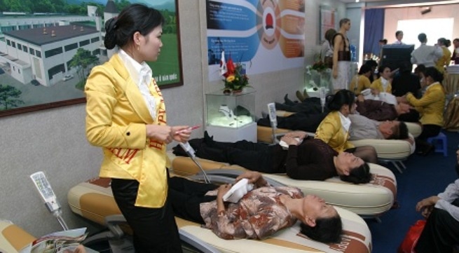 Sản phẩm giường massage được quảng cáo là chữa bách bệnh. 