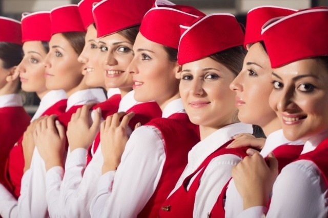 Bat mi thu nhap khung cua tiep vien hang khong the gioi hinh anh