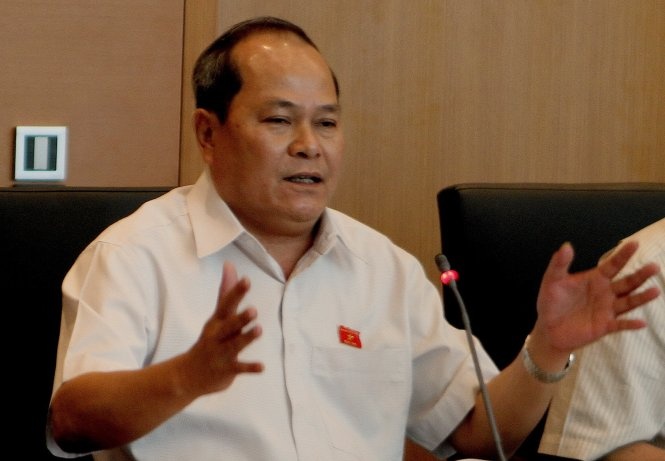 * Đại biểu NGÔ VĂN MINH (Ủy ban Pháp luật của Quốc hội.