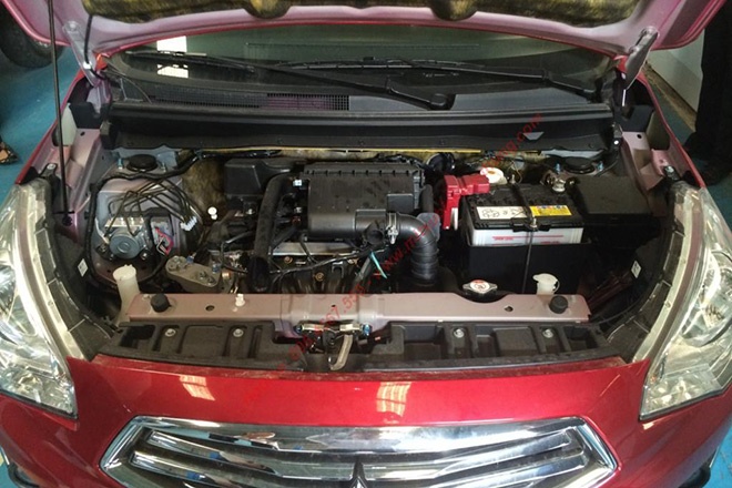 Các phiên bản Mitsubishi Attrage lần lượt có giá 468 triệu đồng cho bản taxi, 498 triệu đồng cho bản GLS MT và 548 triệu đồng cho bản GLS CVT.