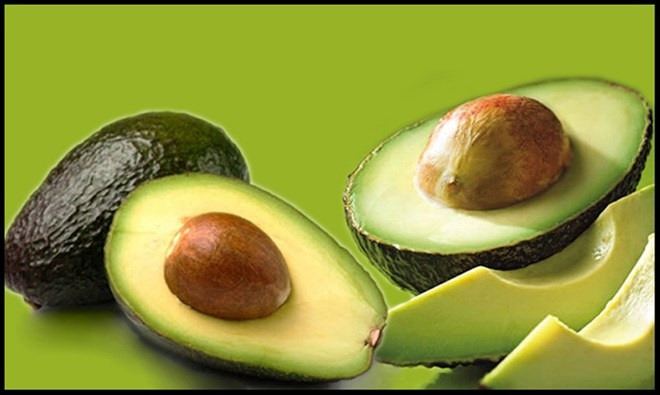 Sở dĩ phải làm như vậy là bởi vì hàm lượng calo trong quả bơ khá cao nên nếu ăn nhiều có thể khiến bạn nạp nhiều calo cho cơ thể, gây tăng cân.