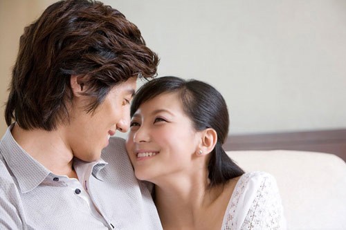 'Yeu' lau va 'yeu' qua ngan deu la benh? hinh anh