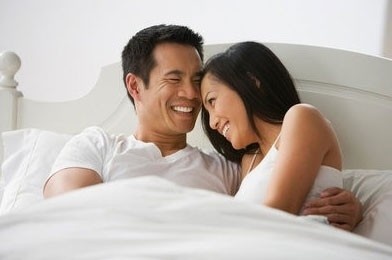 Ngoài ra, men của bia rượu khiến chất lượng “tinh binh” yếu và dễ gây ra “xuất tinh sớm” khi quan hệ tình dục.