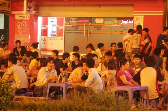 Nhung via he sinh ra tien o Ha Noi hinh anh