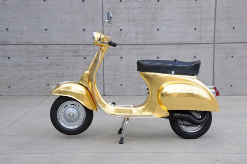 Vespa Polini dat vang doc nhat vo nhi hinh anh