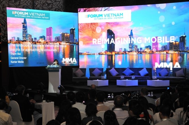 Suc nong tu Dien dan Tiep thi di dong 2014 hinh anh