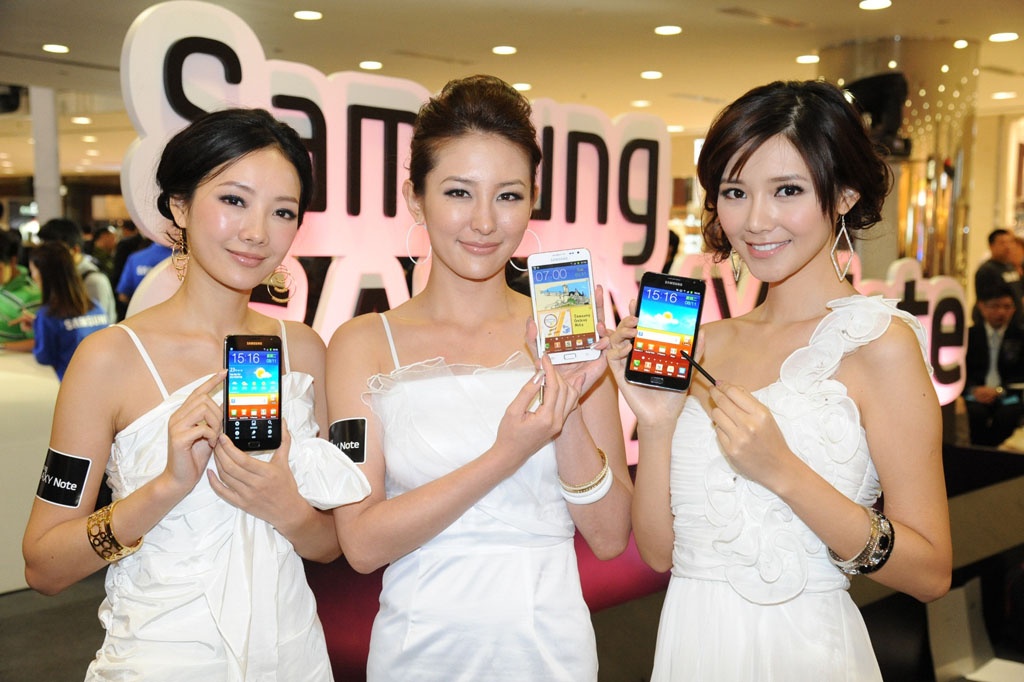 Cau chuyen Samsung: Chiec banh kep giua Apple va Trung Quoc hinh anh