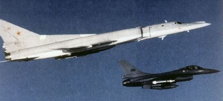 Lien Xo tung len ke hoach tan cong tau san bay My the nao? hinh anh