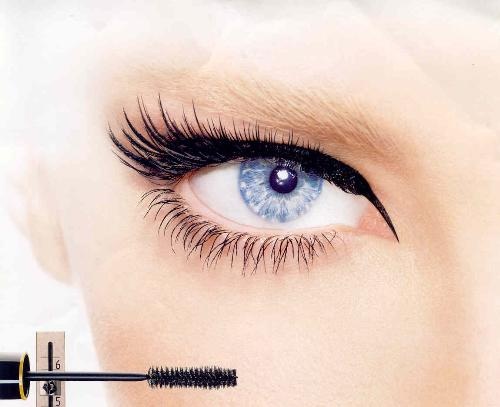 Can than keo hong mat vi mascara hinh anh