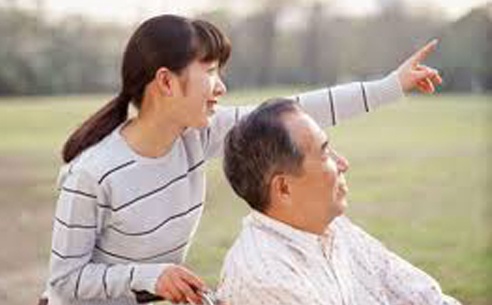 Cuu song benh nhan hon me, liet chi do tieu duong hinh anh