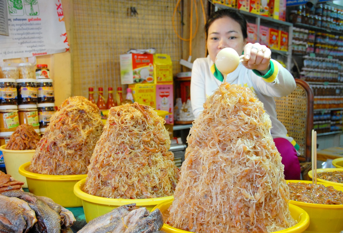 Co gi trong vuong quoc mam, kho ca doc nhat mien Tay? hinh anh