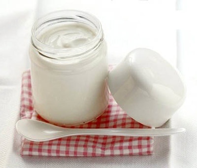 Nếu muốn giảm mỡ bụng nhanh chắc chẳn không thể bỏ qua sữa chua. Ảnh minh họa.
