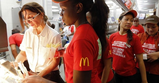 Chi phi de mo mot nha hang McDonald’s la bao nhieu? hinh anh