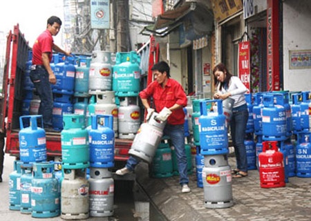 Thi truong gas… tat lua hinh anh