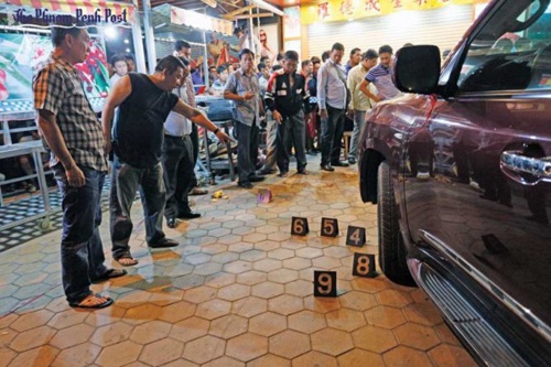 Dai gia Campuchia bi ban chet canh xe Lexus hinh anh