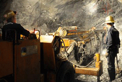 Dai gia vang muon chuyen quang tu Bong Mieu sang Phuoc Son hinh anh