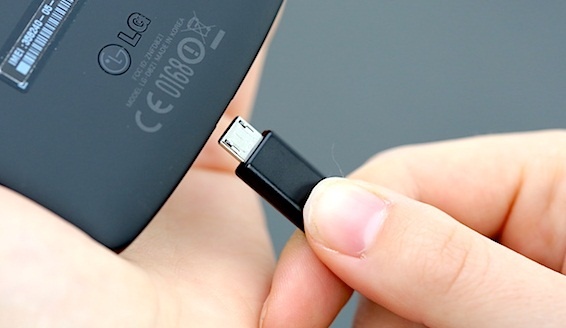 5 meo sac nhanh cho dien thoai hinh anh